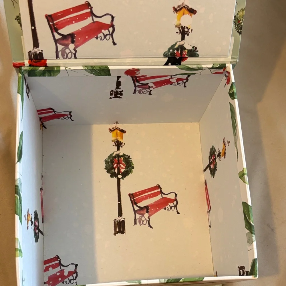 Festive Snowman Gift Box - Green Christmas Design